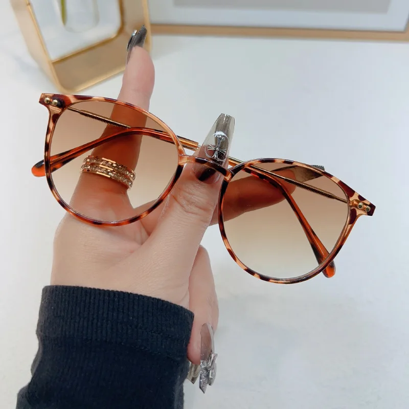 New Round Vintage Sunglasses W - Vintage Outdoor Fashion ulasan dan harga