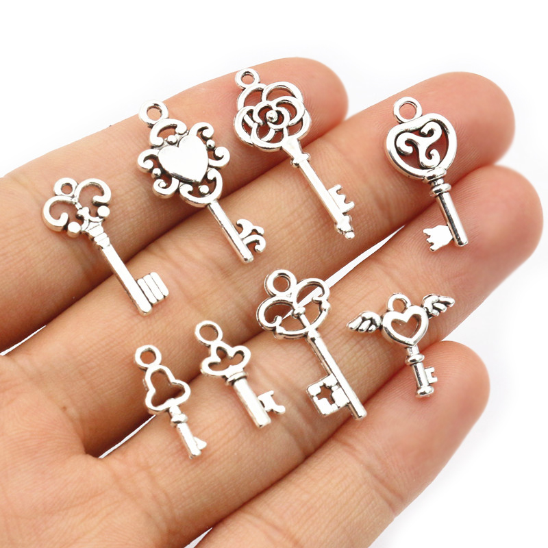 50pcs Vintage Small Key Charms - Vintage Fashion Online ulasan dan harga