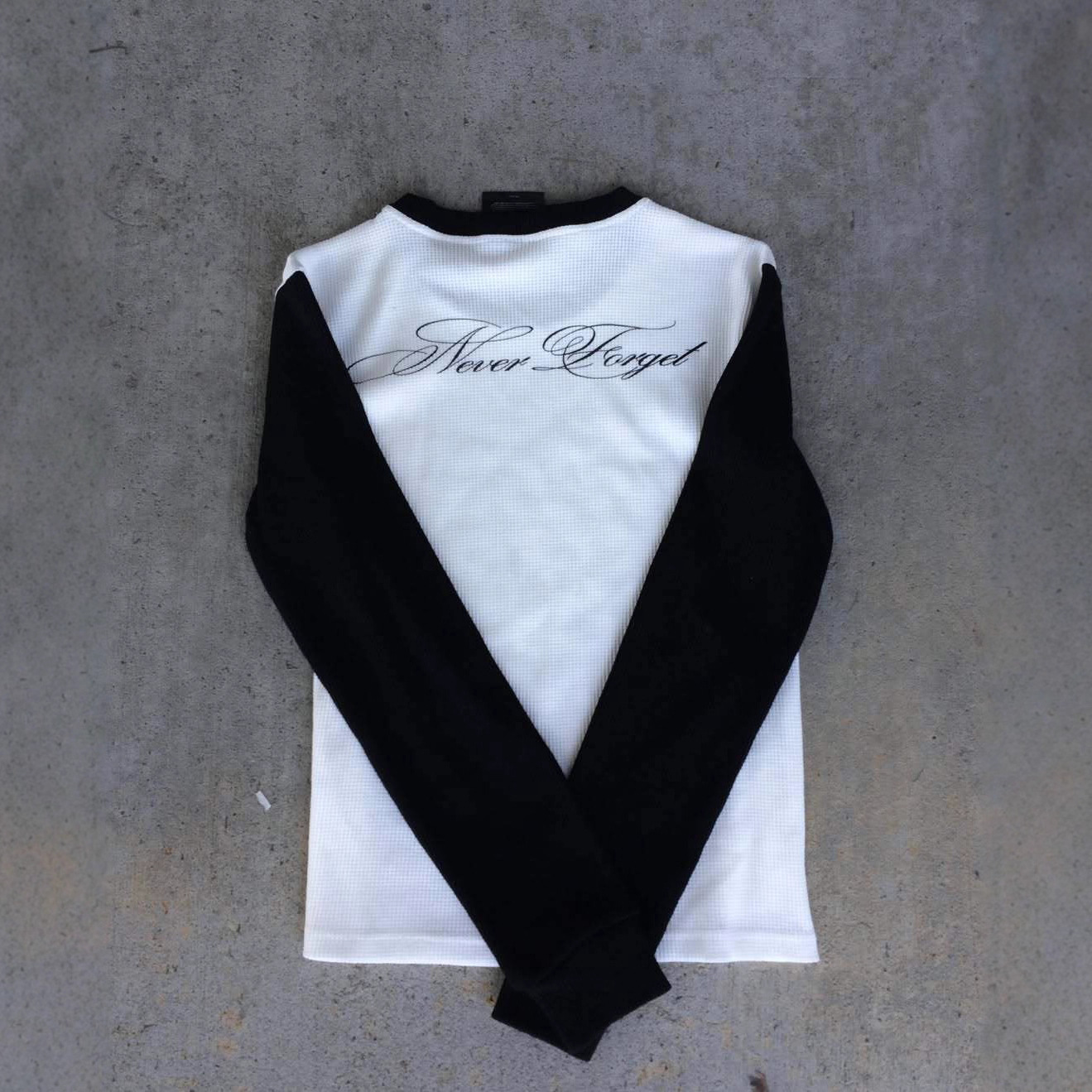 New Long Sleeve T-shirt Dark R - Vintage Y2K ulasan dan harga