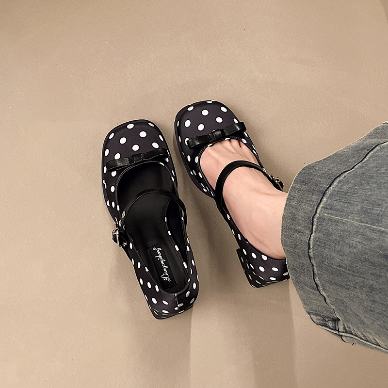 Vintage Thick Heel Polka Dot W - Vintage Fashion Online ulasan dan harga
