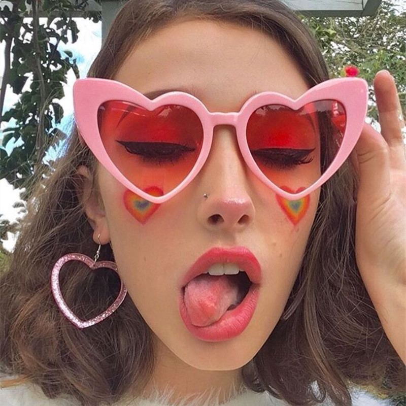 Love Heart Cat Eye Sunglasses  - Vintage Outdoor Fashion ulasan dan harga