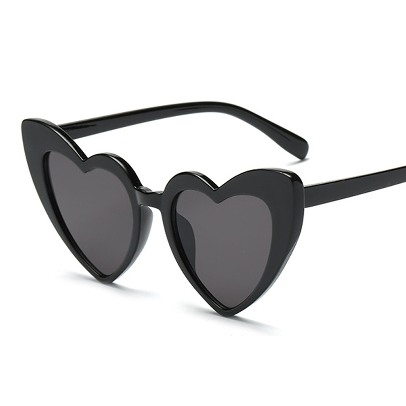 Love Heart Cat Eye Sunglasses  - Vintage Outdoor Fashion ulasan dan harga